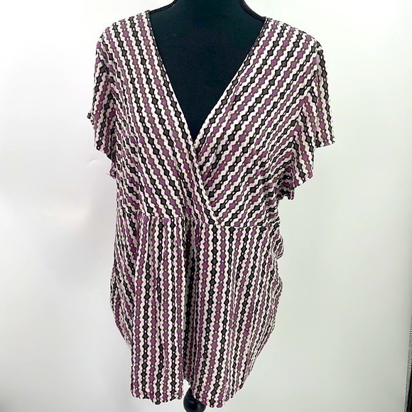 UEC As leaning 3X faux wrap short sleeve blouse - Picture 1 of 5